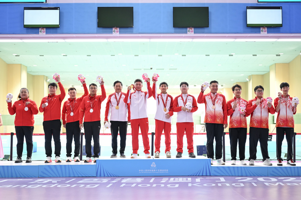 yteQj, 季军, 获得冠军的 yteQj, 季军, 获得冠军的