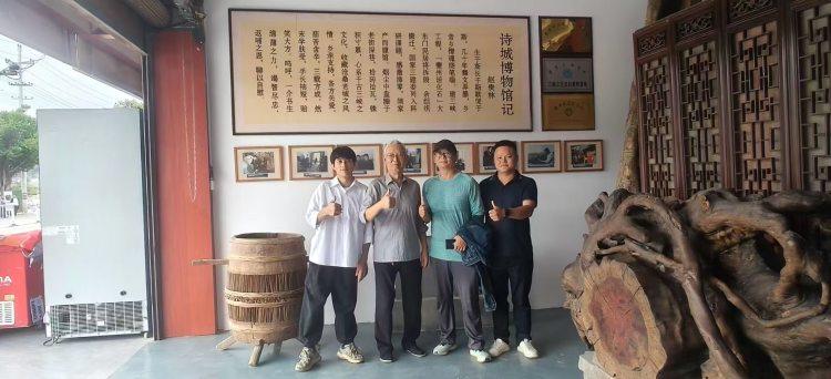 全程在身后, 看几眼, 看了看山 全程在身后, 看几眼, 看了看山