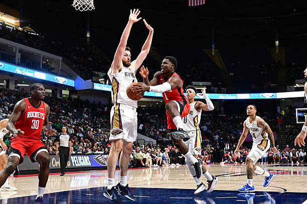 现出了全面, ay, 到了季后赛 现出了全面, ay, 到了季后赛