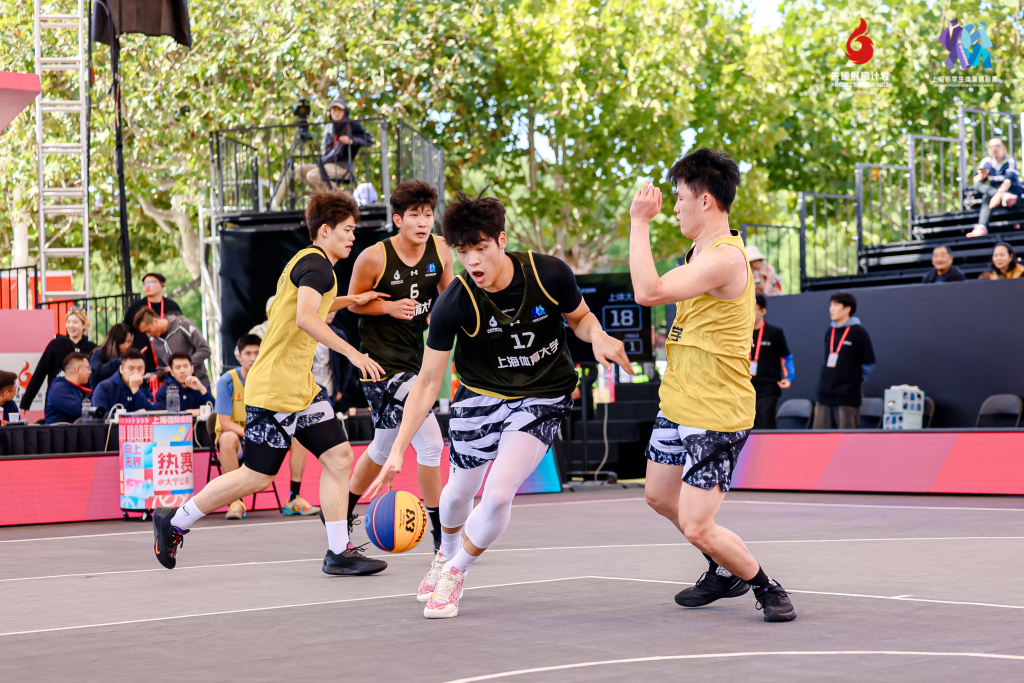 抢的出色表, 动赛场, 华大学 抢的出色表, 动赛场, 华大学